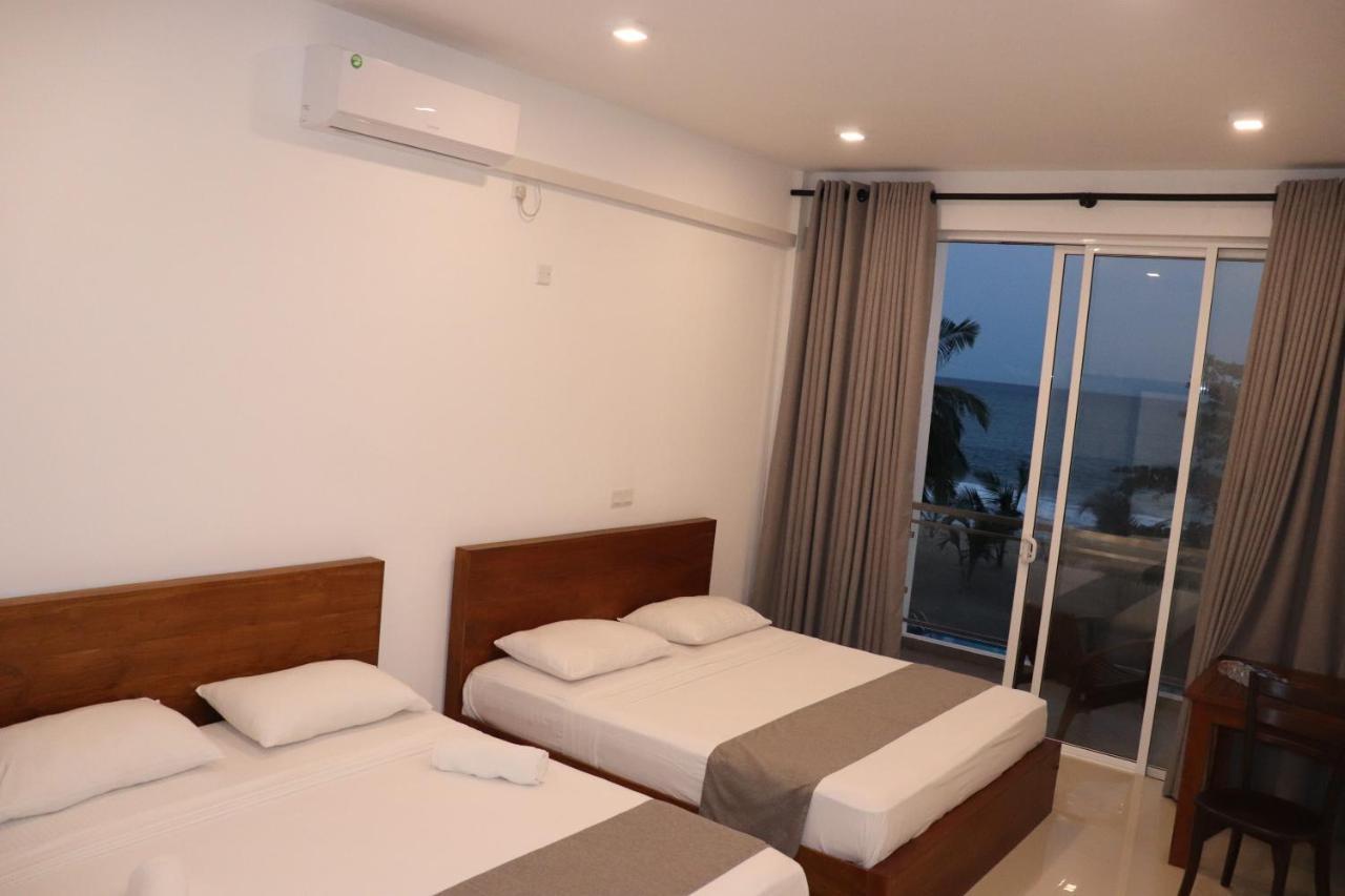 Marakolliya Beach Resort تانجالي المظهر الخارجي الصورة