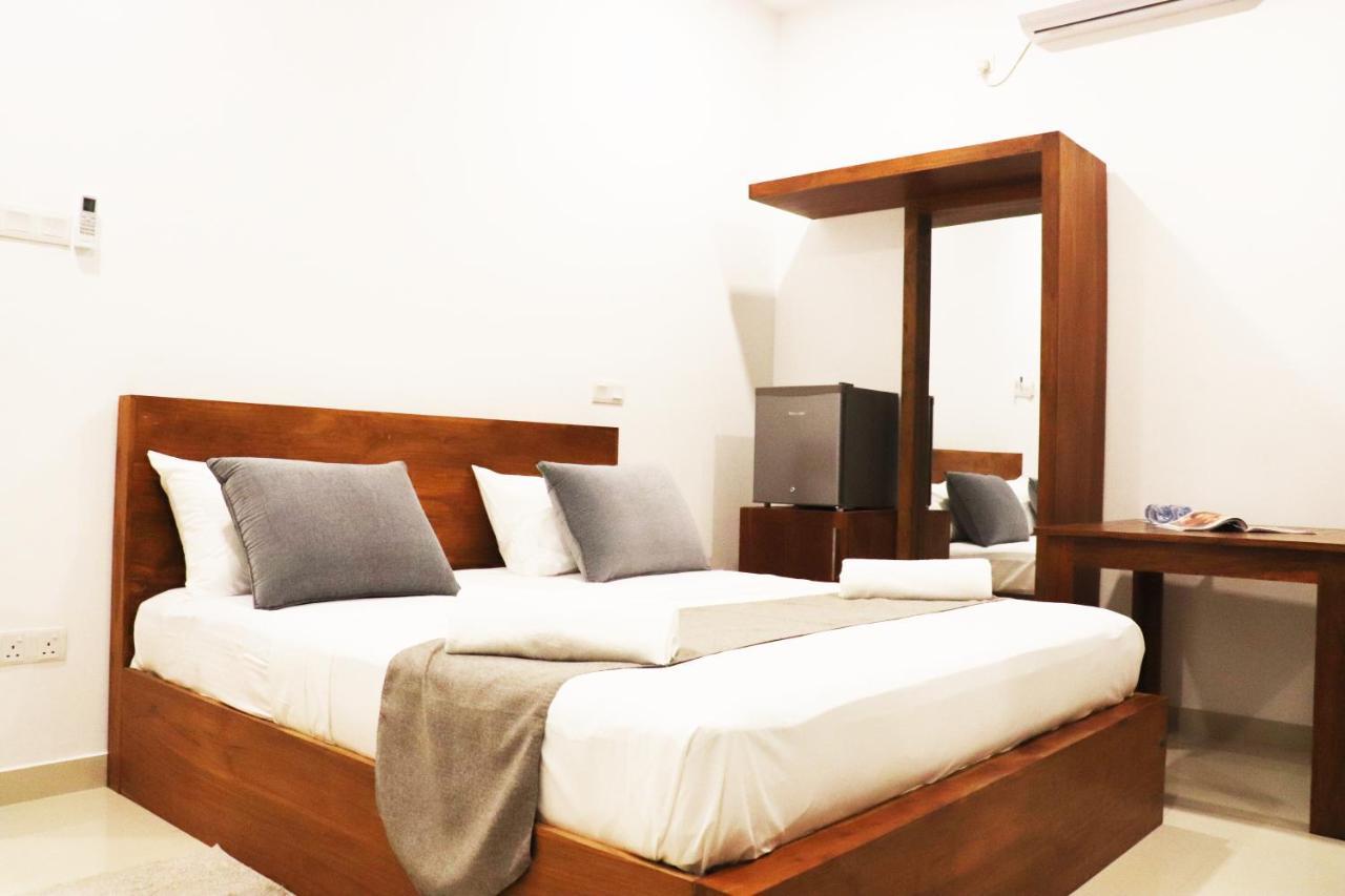 Marakolliya Beach Resort تانجالي المظهر الخارجي الصورة